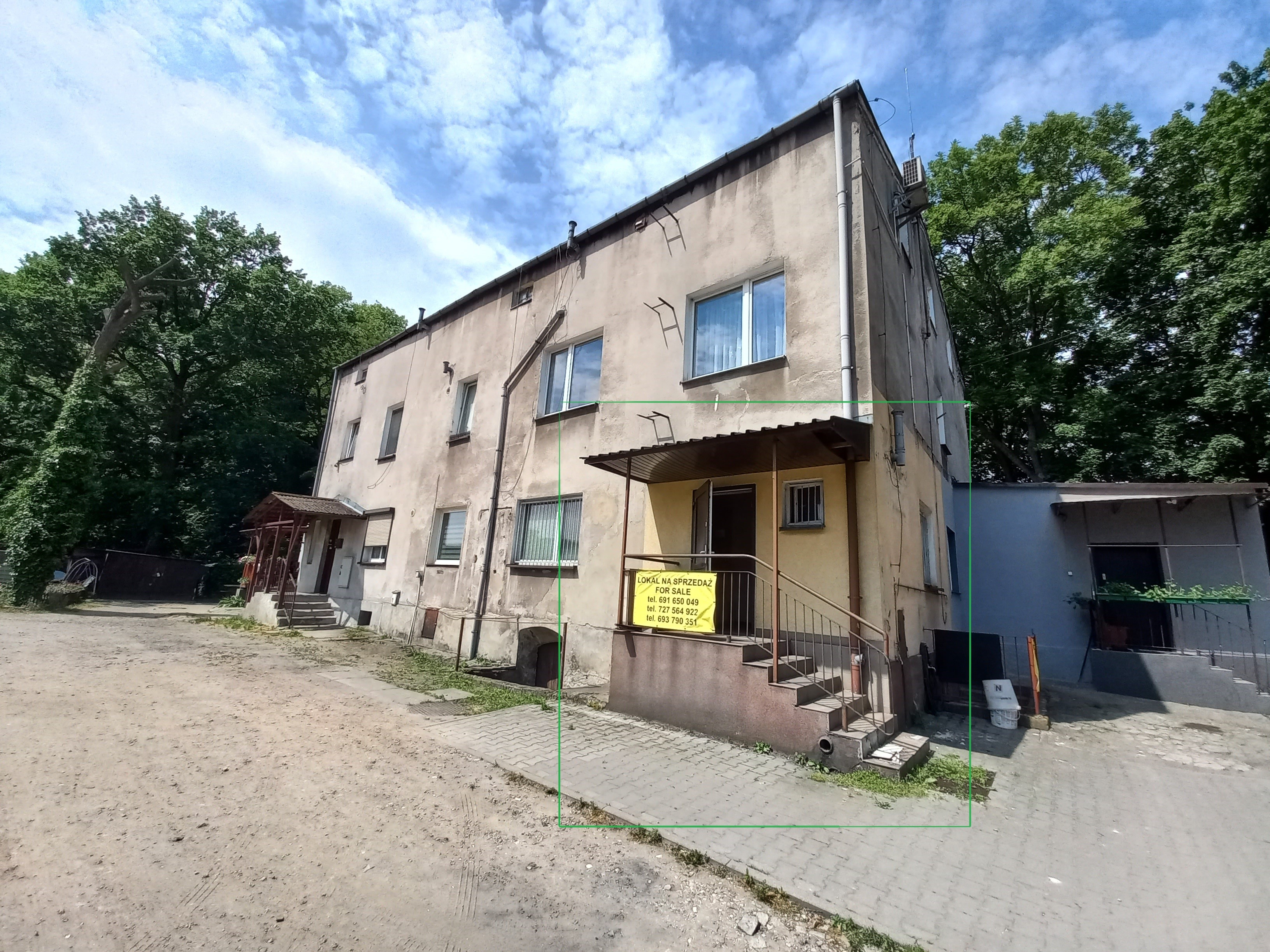 Zdjęcie budynku 1