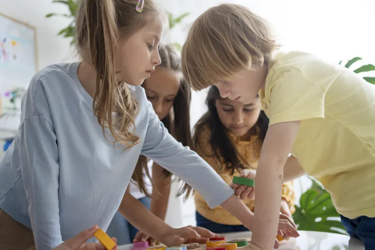 side-view-kids-learning-with-toys side-view-kids-learning-with-toys